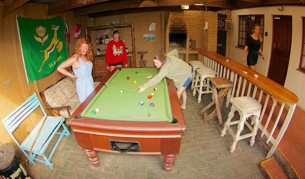Jeffreys Bay Backpackers Hostel Екстериор снимка