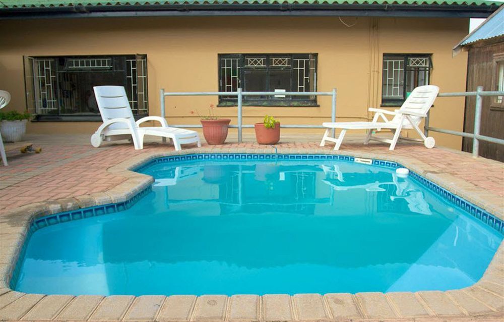 Jeffreys Bay Backpackers Hostel Екстериор снимка