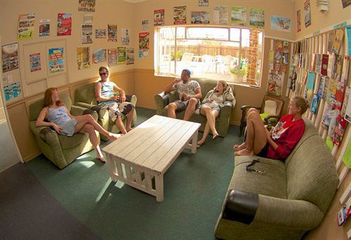 Jeffreys Bay Backpackers Hostel Екстериор снимка